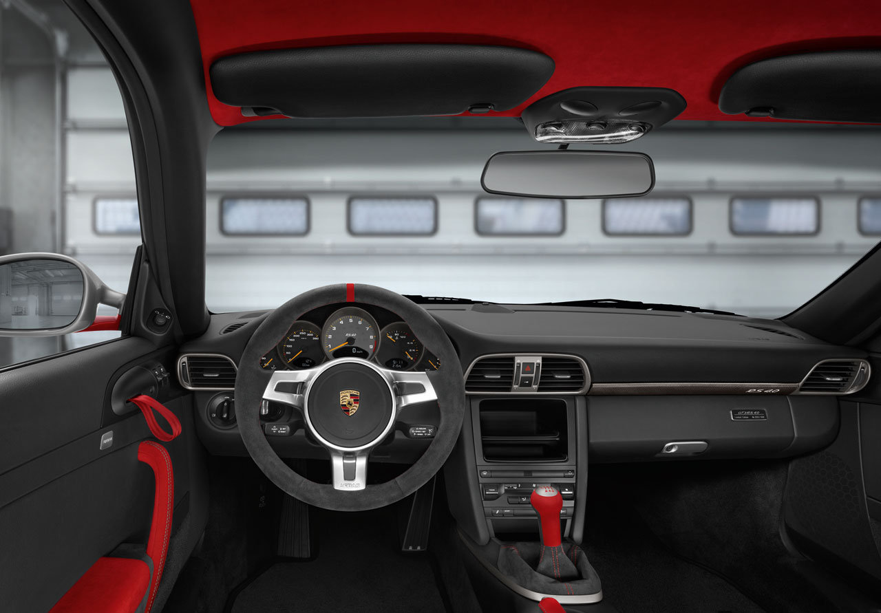 Porsche 911 Gt3 Rs 4 0 Boasts Biggest Engine In Range